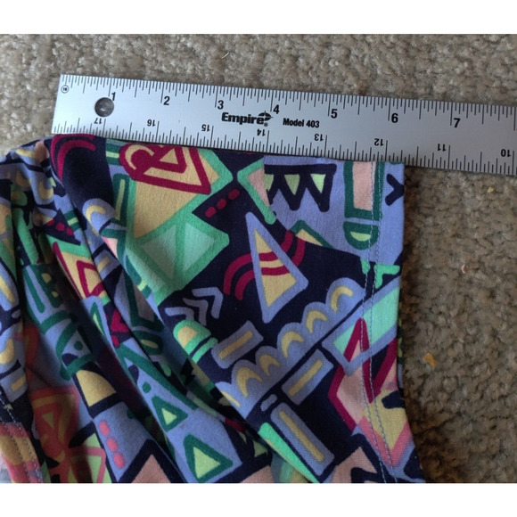 Lularoe Girls Gracie Top Blue Green Stretch Shapes High Low Short Sleeve 12 Nice - Picture 9 of 9